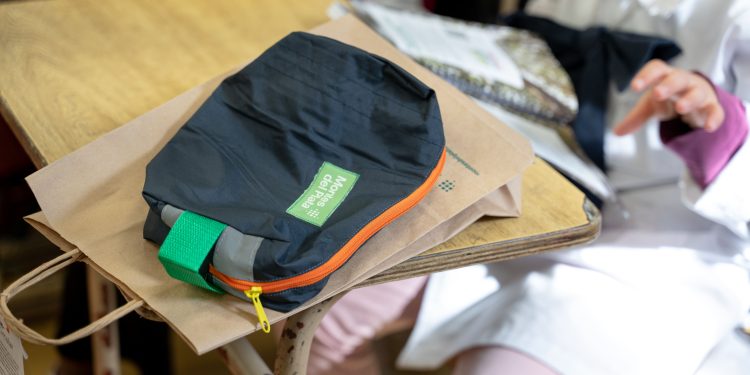 Montes del Plata lanzó Re-Circular, un proyecto por el cual uniformes en desuso se transforman en artículos escolares