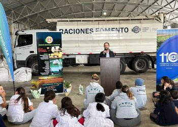 Montes del Plata celebró los 110 años de la Sociedad de Fomento de Colonia Suiza con una plantación de especies nativas