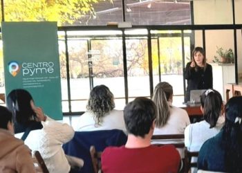 Charlas informativas sobre el programa de Validación de Ideas de Negocios