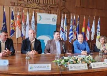 Nicolás Olivera asumió la presidencia del nuevo Congreso de Intendentes