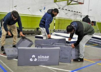 Gobierno resolvió mantener vigente la alerta pública de color rojo