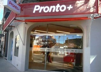 Pronto+ reinaugura su local en Colonia con un enfoque moderno, más cálido y más cercano al cliente