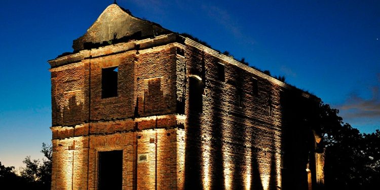 Intendencia y Ministerio firman convenio para culminar obra de la Capilla Belén en la Calera de las Huérfanas