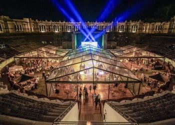 La Noche de la Nostalgia se vive otra vez en la Plaza de Toros de Colonia