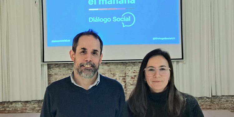 El Diálogo Social tuvo su conversatorio en Colonia del Sacramento
