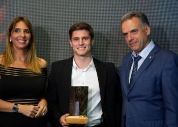El coloniense Joaquín Cafaro recibió el Gran Premio “Gonchi” Rodríguez