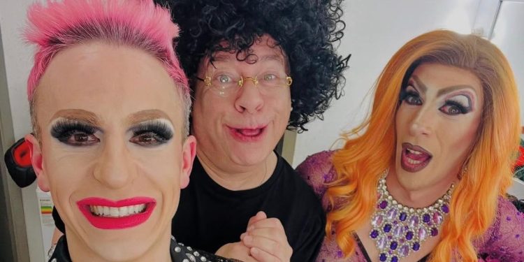 Llega al departamento de Colonia Humorisimas 2025, el espectáculo que conquista América con Petru Valenski