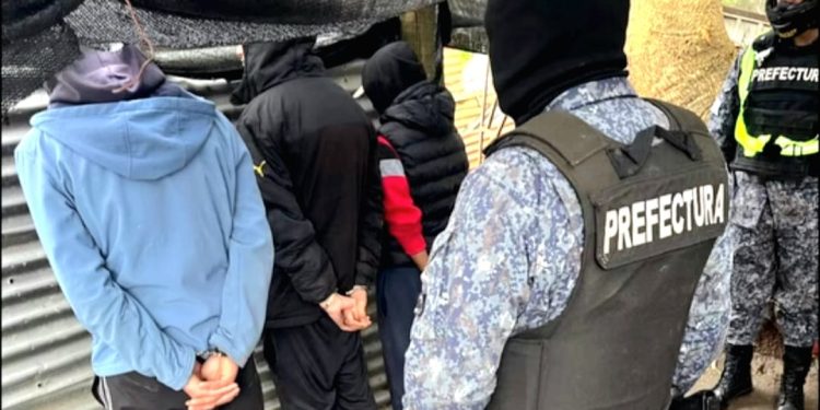 Prefectura de Colonia incauta casi un kilo de drogas en asentamiento Las Malvinas