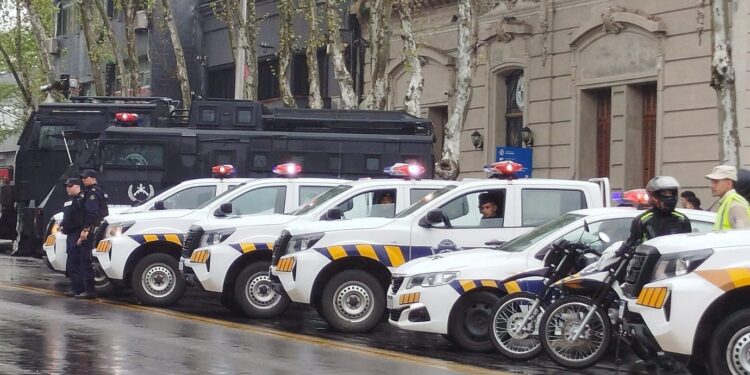 Más de 16 mil almas se reunieron para disfrutar del histórico banquete de La Renga en Colonia del Sacramento