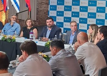 Congreso de Intendentes sesionó en Colonia conmemorando sus 30 años como Patrimonio Mundial de la UNESCO
