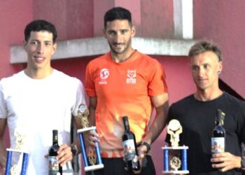 Bruno Festorazzi se quedó con la 40ª edición del Triatlón de Carmelo