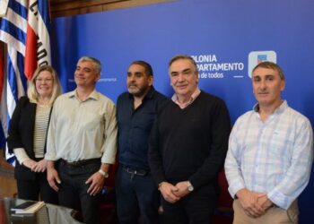 El Correo trabaja para concretar dos nuevos Centros de Cercanía propuestos por el Senador Nicolás Viera