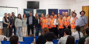 Montes del Plata impulsa iniciativa para fortalecer a pequeños productores rurales en Algorta