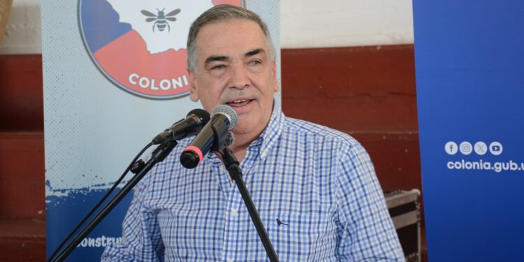 Intendencia y ADEOM celebraron el Día de los Municipales con almuerzo y reconocimiento a trabajadores