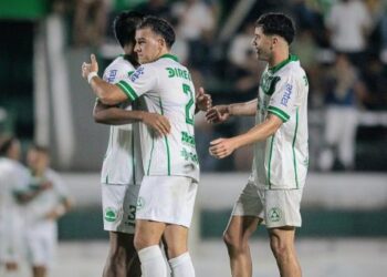 Plaza Colonia le ganó 2-0 a Oriental y cerró el Competencia como único invicto