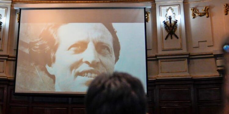 Emotivo homenaje a Zelmar Michelini a 50 años de su secuestro y asesinato