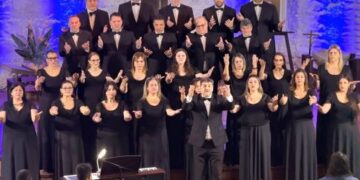 El Coro Municipal celebró los 50 años de su debut con un muy emotivo concierto en la Basílica del Santísimo Sacramento