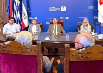 Gardiol se reunió con vecinos por palmeras de la Ruta 1 y anunció avances en tratamiento contra el picudo rojo