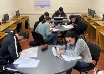 Más de 40 alumnos participaron del curso “Mi Primera Licencia” en las localidades de Rosario y Nueva Palmira