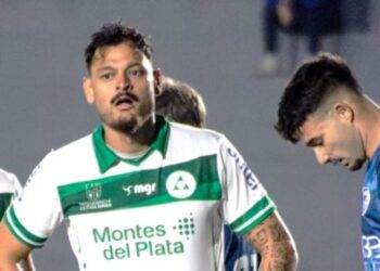 Plaza Colonia no pudo con Huracán y dejó escapar dos puntos en casa