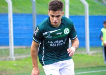 Plaza Colonia le ganó 2-1 a Paysandú y volvió a la punta de la Tabla Anual