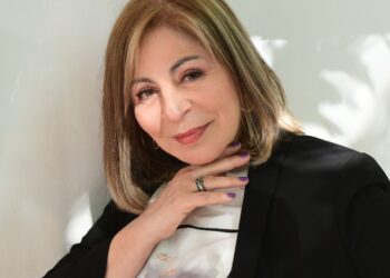 Graciela Rodríguez llega al Bastión del Carmen de Colonia con la exitosa comedia “Mi madre, mi novia y yo”