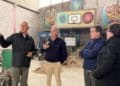 Intendente Rodríguez recorrió la nueva sede de la Escuela Taller Manuel Lobo en la ex Planta de Caños de Colonia