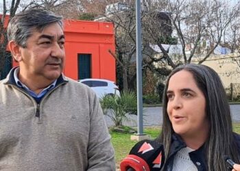 La Feria Sacramento celebra su segundo aniversario con una gran fiesta en un nuevo escenario junto al río y la Muralla