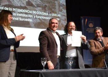 Intendencia de Colonia hizo entrega formal del predio donado a la UDELAR para la futura sede en nuestra ciudad