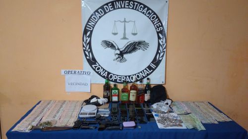 Nueve detenidos y droga incautada en la localidad de Florencio Sánchez
