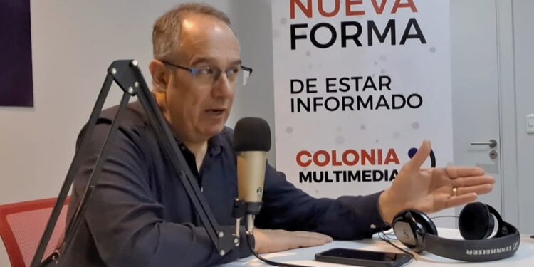 Ministro Carlos Mahía presentó en Colonia del Sacramento el proyecto para crear la Universidad de la Educación