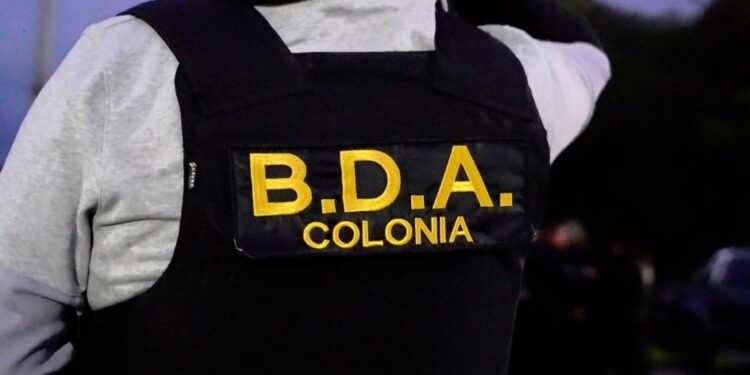 Policía de Colonia realizó 32 allanamientos en distintos puntos del país y detuvo a 32 personas